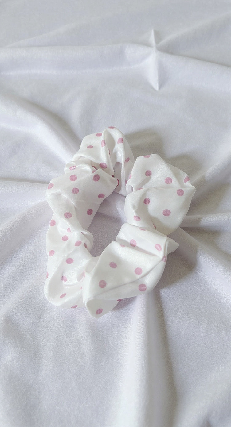 Scrunchies -  White With Pink Polka dots Pattern